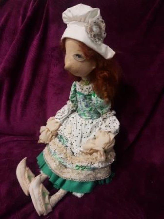 Интерьерная текстильная кукла.