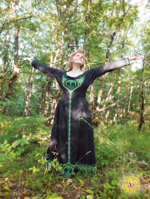 Кельтское средневековое платье Фрея