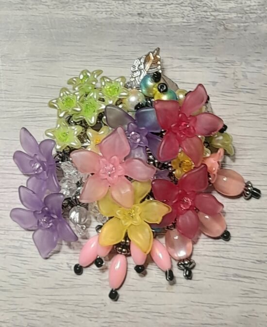 Брошка Соцветия Сада