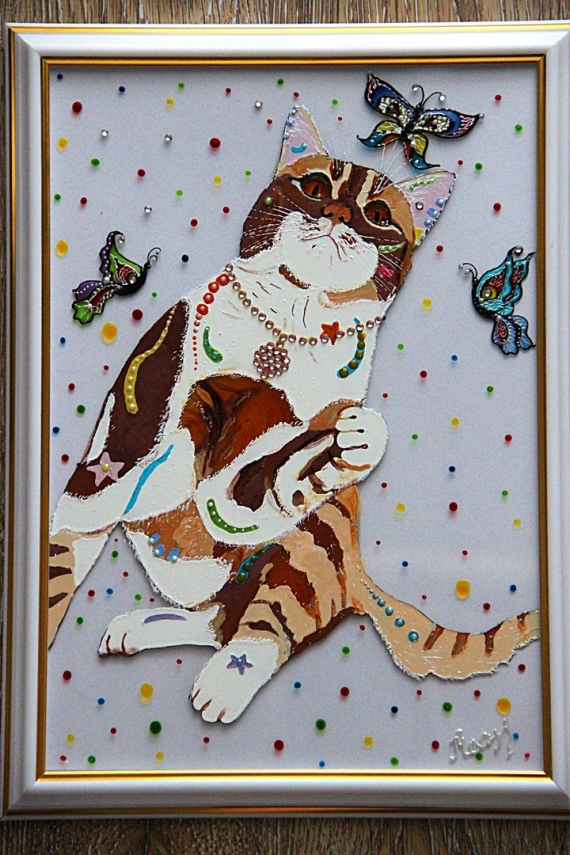 Карина" Кошка с бабочкой"