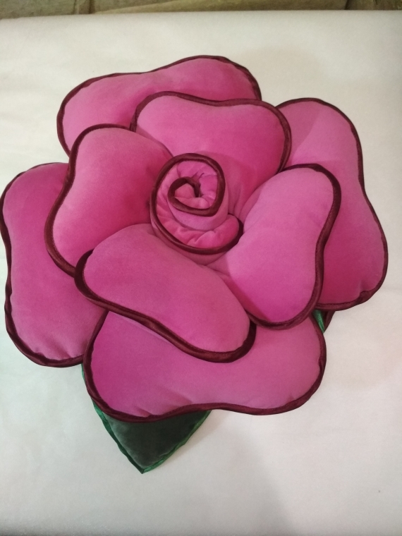 Подушка-роза