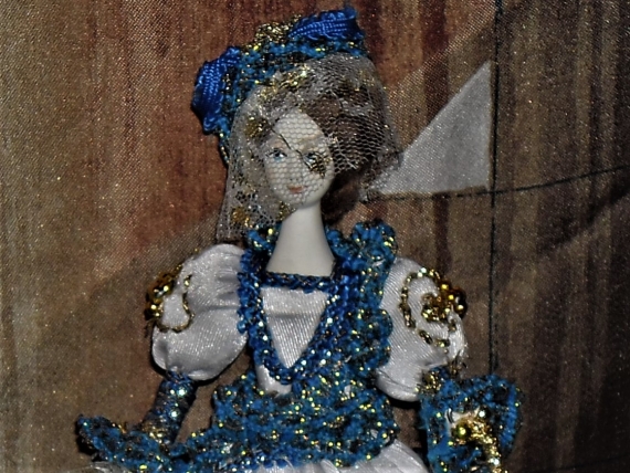кукла-шкатулка