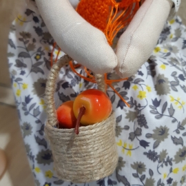 Текстильная кукла тильда  в осеннем наряде