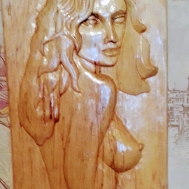 Картина из дерева резная "Дева"